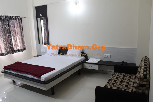 Dwarka - Shri Jaliyan Atithi Gruh_2_Bed_Non_Ac_Room_View