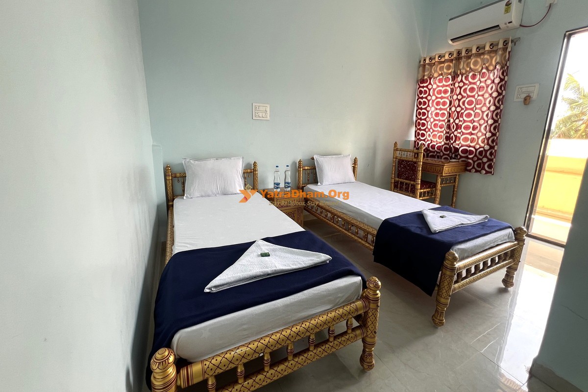 ISKCON Chandrabhaga Guest House - Pandharpur