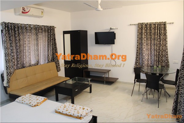 Dwarka Gayatri Shantivan Room View 2
