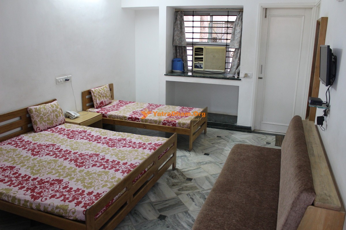 Nandini Ashram - Ambaji