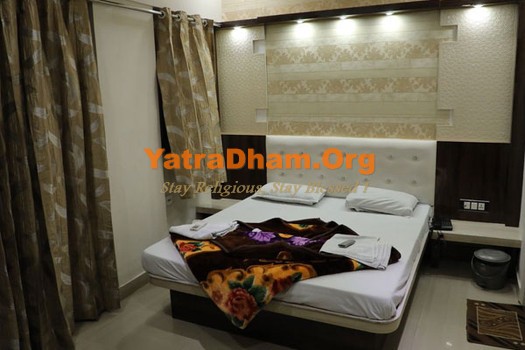 Ajmer - YD Stay 29002 (Hotel Sahil) 2 Bed Deluxe AC Room View 3