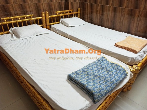 Pandharpur - ISKCON Chandrabhaga Guest House Double Bed Room View4