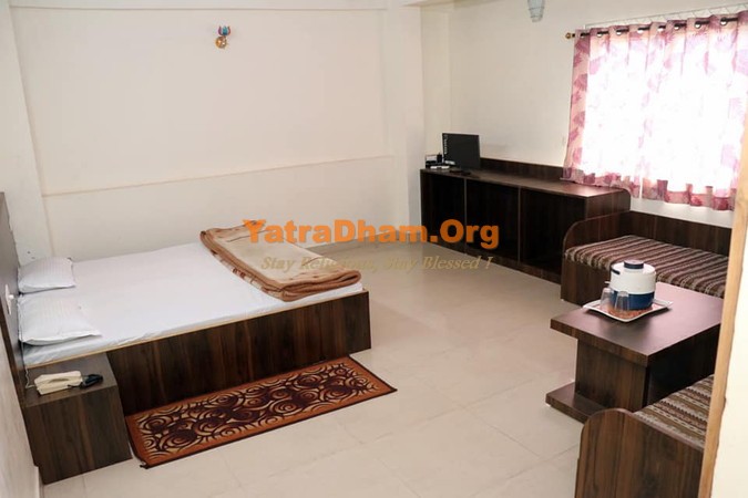 Pachmarhi - YD Stay 228001 Jain Residency Hotel Room View7