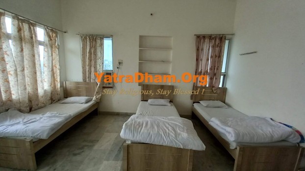 Jaipur Banipark Dharamshala 3 bed ac View