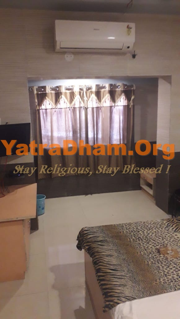 Chotila - YD Stay 10201 Hotel Jalaram Room View4