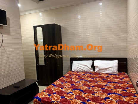 Rameshwaram - Jangamwadi Math Yatri Nivas 2 Bed Room View 1