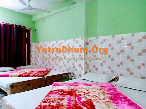 Kharadi (Yamunotri) Hotel Shivam 6 Bed non-AC Room