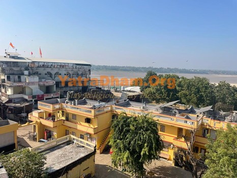 Shiv Krupa Dharamshala Building Kuber Bhandari
