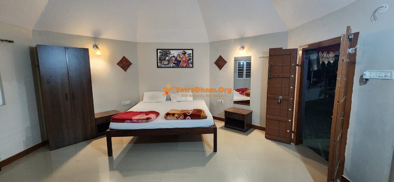 Kutch Bhuj Hotel Devraj Resort 2 Bed AC Room