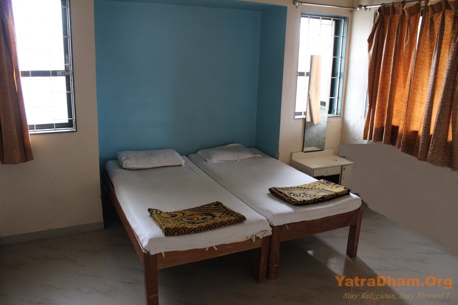 Lonavala_Vishwa_Lad_Parishad_Sanatorium_6 Bed Non A/c. Room_View4