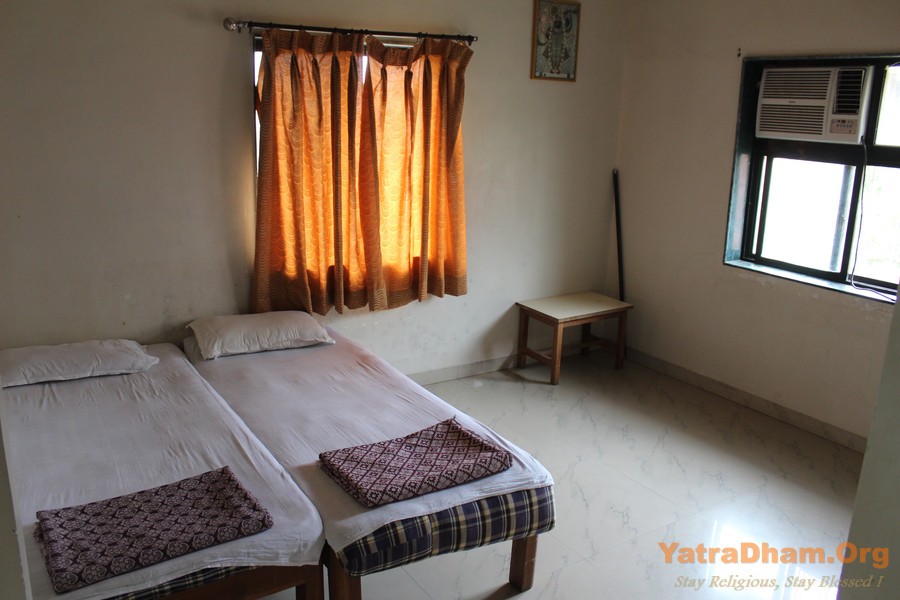 Lonavala_Vishwa_Lad_Parishad_Sanatorium_8 Bed A/c. Room_View5