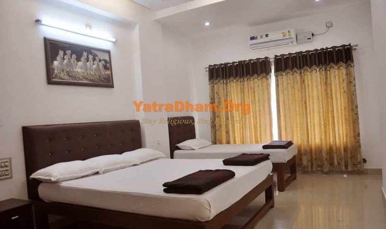 Subrahmanya - YD Stay 305001 (Hotel Mahamaya Residency) 3 Bed Room View2
