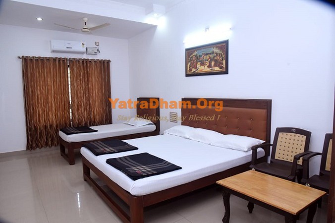 Subrahmanya - YD Stay 305001 (Hotel Mahamaya Residency) 3 Bed Room View1