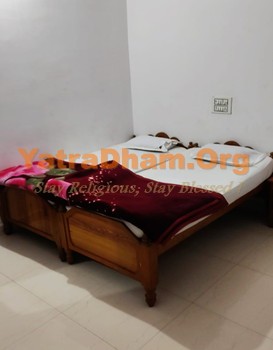 Amarkantak Mahendram Vishram Gruh 2 Bed Room View 1