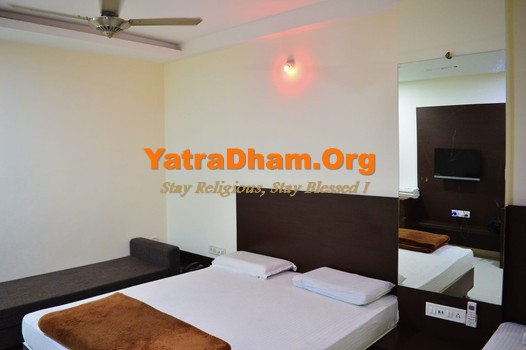 Ujjain Hotel Maheshwari Avenue 2 Bed AC Room View 2