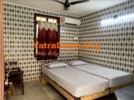 Rameshwaram - Maheshwari Bhakth Nivas Dharamshala (Building 1) 2 Bed Room View 1