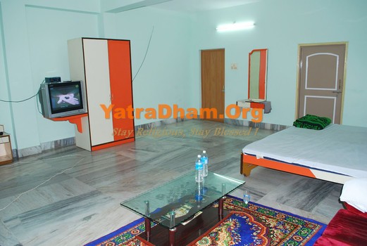 Maithon - YD Stay 32201 (Maithan Hotel and Restaurant) 2 Bed AC Room View 2