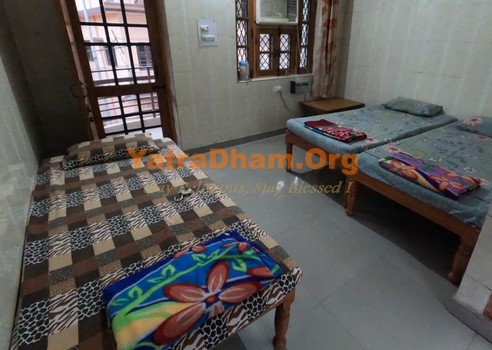 Rishikesh - Man Mahesh Ashram - Room View  5