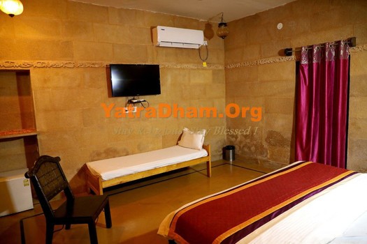 Jaisalmer Hotel Meera Mahal Bed Room View 6
