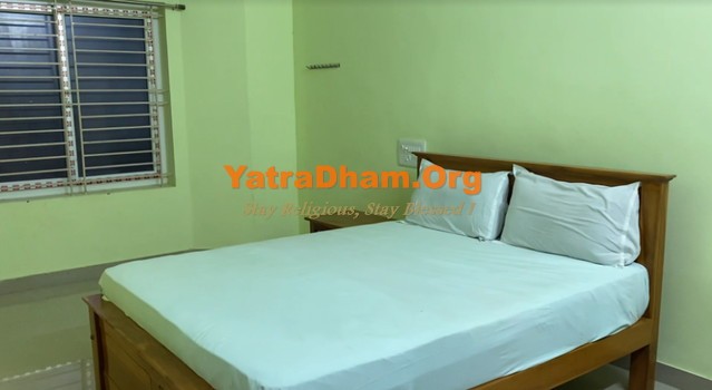 Rameshwaram - Nadar Yatri Nivas (Near Temple) 2 Bed Deluxe Room View 2