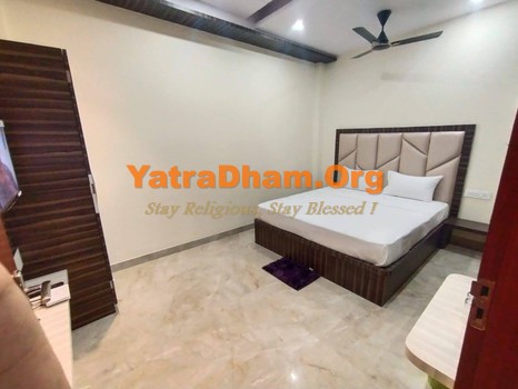 Varanasi - YD Stay 32002 (Hotel Nandini Palace) 2 Bed AC Room View 5