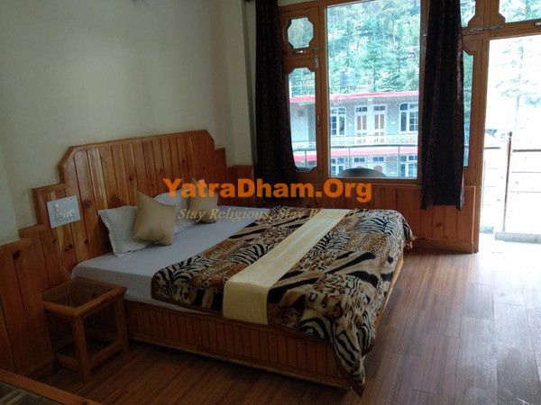 Narayan Guest House Kasol Double Bed Room View 3
