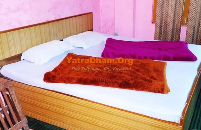Narayan Guest House Kasol Double Bed Room View 1