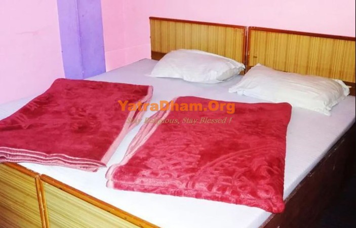Narayan Guest House Kasol Double Bed Room View 2