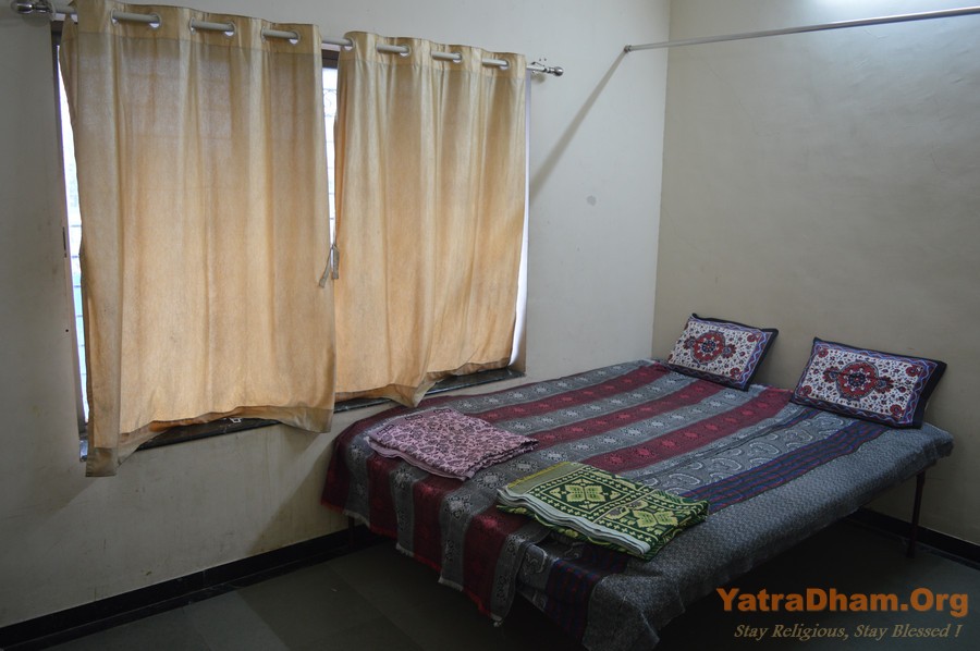 Nashik_Pejawara_Math_Dharamshala_2 Bed_Non A/c. Room