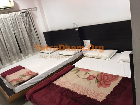 Nathdwara - YD Stay 4004 (Hotel Hari Darshan) - 4 Bed Room View 2