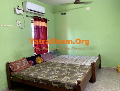 Vellore - YD Stay 16203 (New AKS Guest House) 4 Bed Room View 1