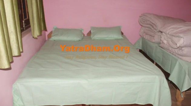 Phata Kedarnath New Krishna Lodge 4 Bed Room View