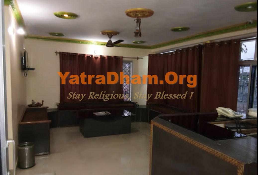 Orchha - YD Stay 20001 New Laxmi Temple View Villa Waiting Area