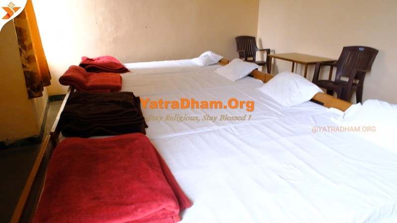 Omkareshwar Raghuvanshi Samaj Dharamshala 4 Bed Room