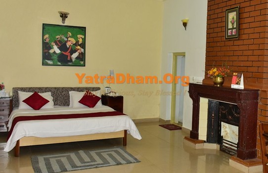 KSTDC Hotel Mayura Sudarshan Room