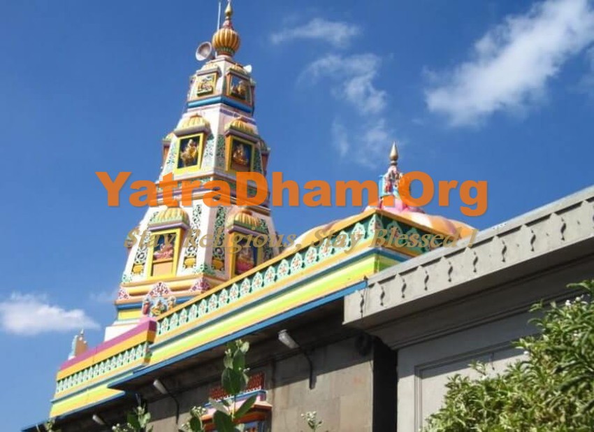 Ozar (Nashik) - Shri Vighnahar Ganapati Devsthan Bhakta Bhavan Temple