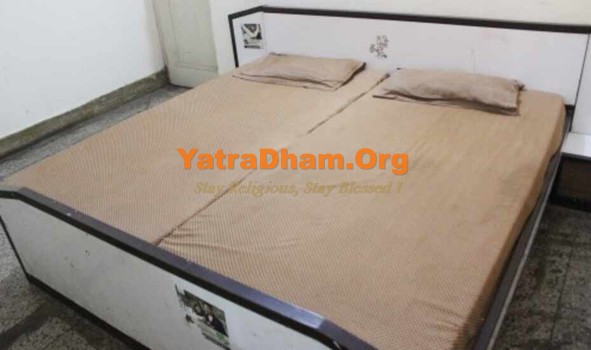 Haridwar - YD Stay 7001 (Hotel Panama) 2 Bed Room View 6