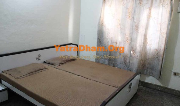 Haridwar - YD Stay 7001 (Hotel Panama) 2 Bed Room View 2