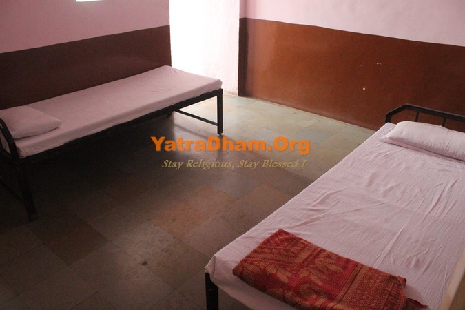 Pandharpur Maheshwari Bhakta Niwas Room View4