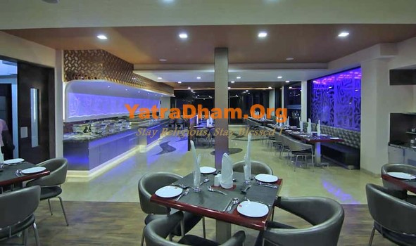 Saputara - YD Stay 18006 (Hotel Patang Residency) Restaurant