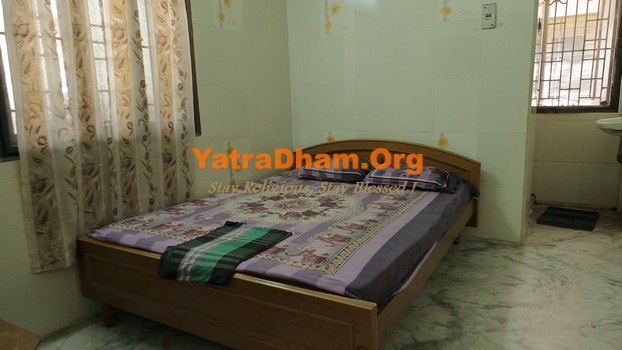 Srirangam - YD Stay 8901 (Hotel Peraman Towers) (Near Railway Station) 2 Bed Room View 1