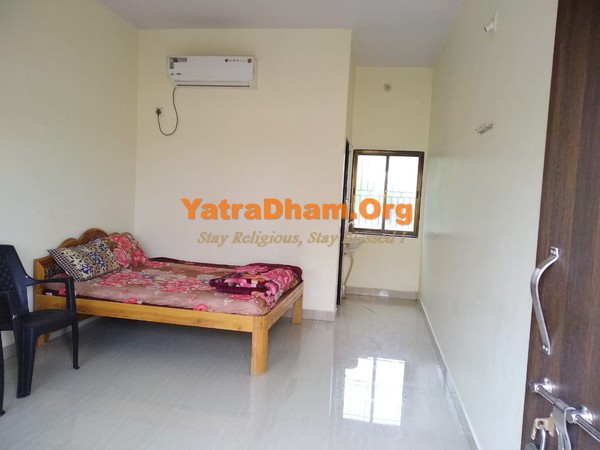 Prachi Karadiya Rajput Samaj Dharamshala 2 Bed AC Room View1