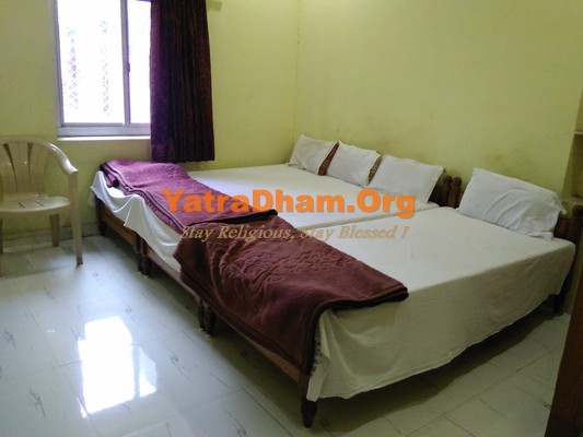 Pushkar Akhil Bhartiya Khandelwal Vaishya Dharamshala 4 Bed AC Room View 2