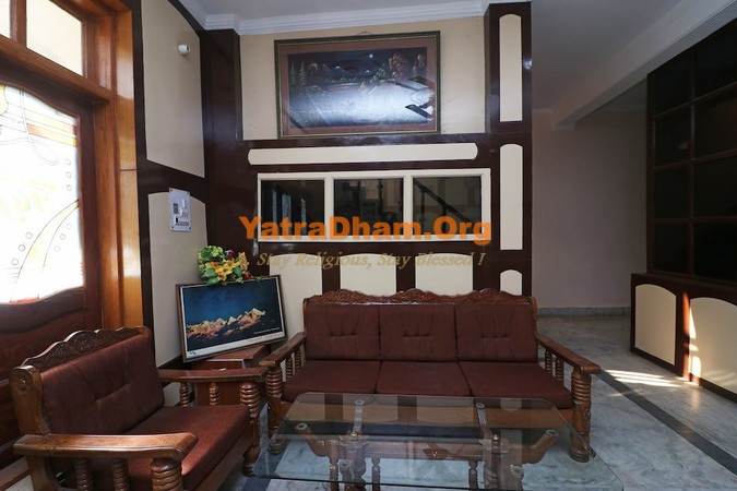 Tehri - YD Stay 54001(Hotel Bhagirathi Darshan) Waiting Area