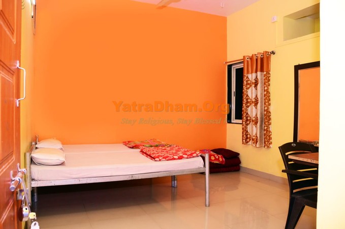 Tuljapur Rajgad Bhakta Niwas 2 Bed Room View3