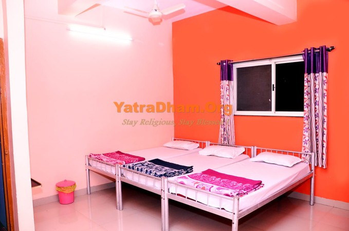 Tuljapur Rajgad Bhakta Niwas 3 Bed Room View1