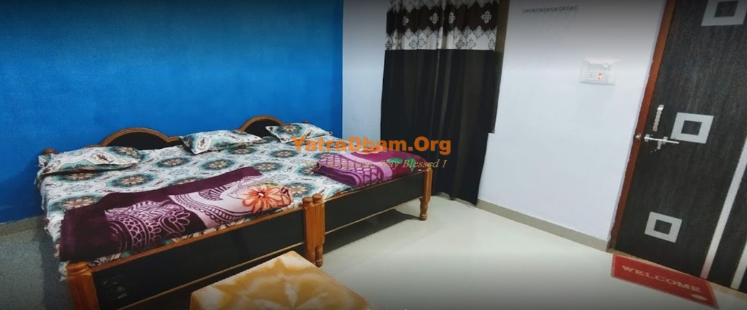 Maihar - YD Stay 265002 (Shri Ram Krishan Yatri Niwas) Four Bed Room View1