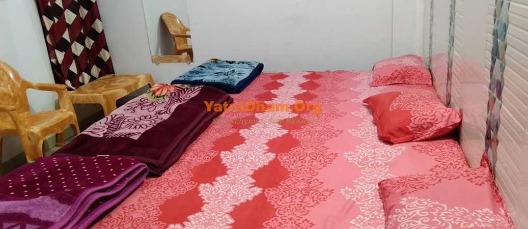 Maihar - YD Stay 265002 (Shri Ram Krishan Yatri Niwas) Four Bed Room View3