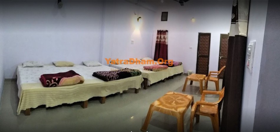 Maihar - YD Stay 265002 (Shri Ram Krishan Yatri Niwas) Six Bed Room View1