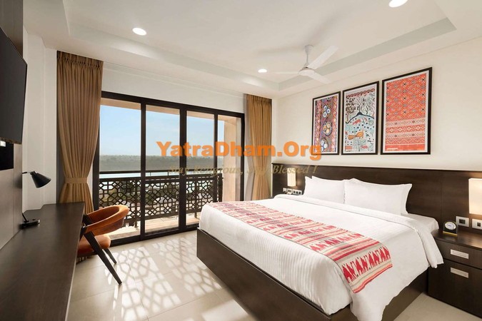 Statue Of Unity - YD Stay 149003 Hotel Ramada Room View1